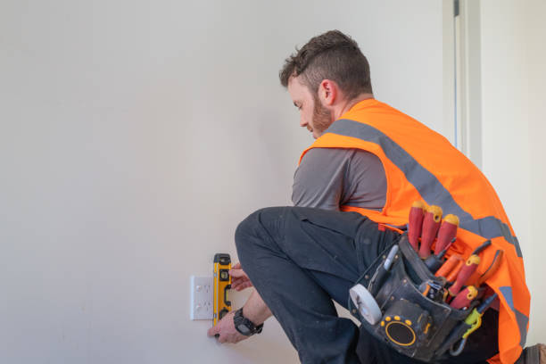 Best Local Electrician Companies  in Dickinson, TX